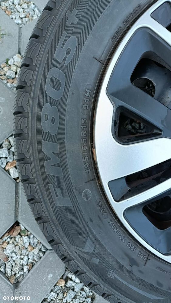 Suzuki SX4 1.6 Premium - 31