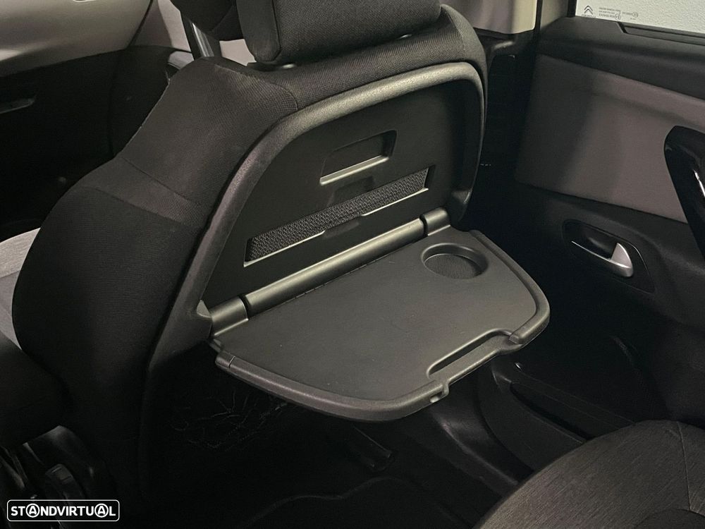 Citroën C4 Picasso - 27