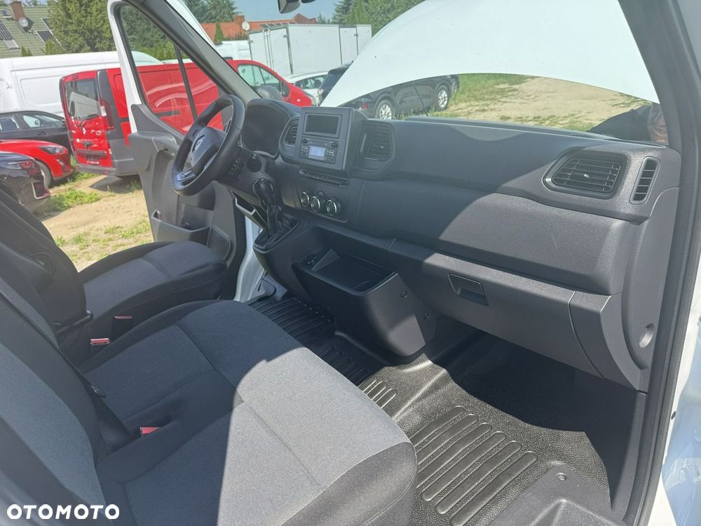 Renault Master - 10