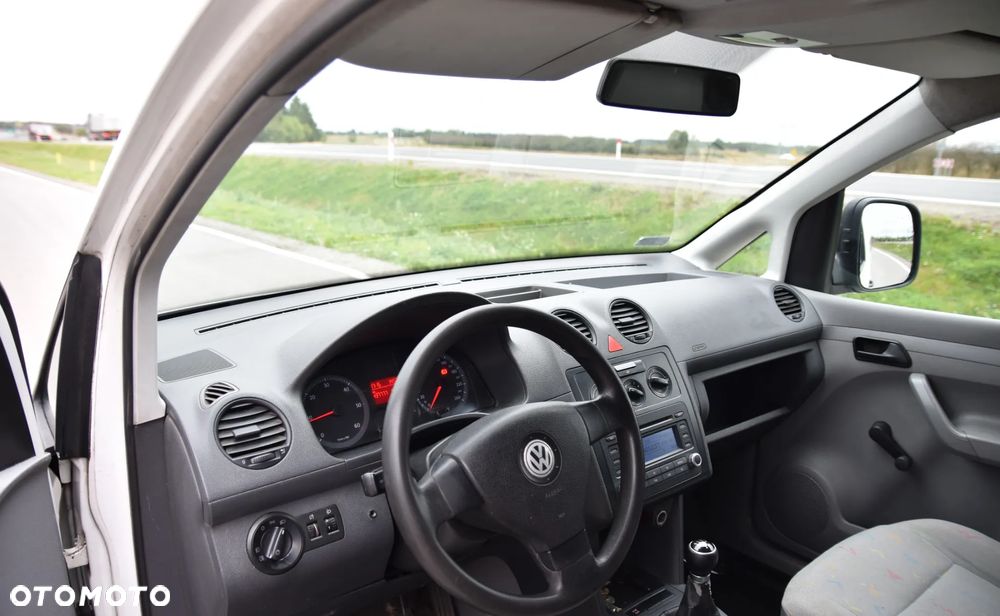 Volkswagen Caddy - 5