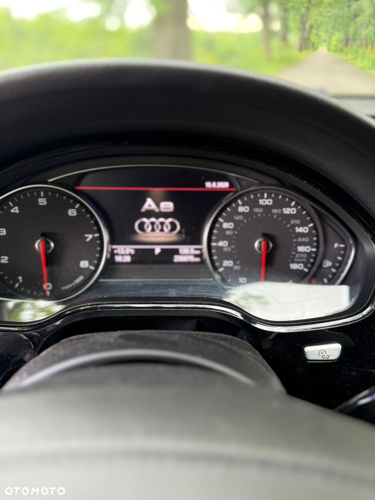 Audi A8 4.2 FSI L Quattro - 9