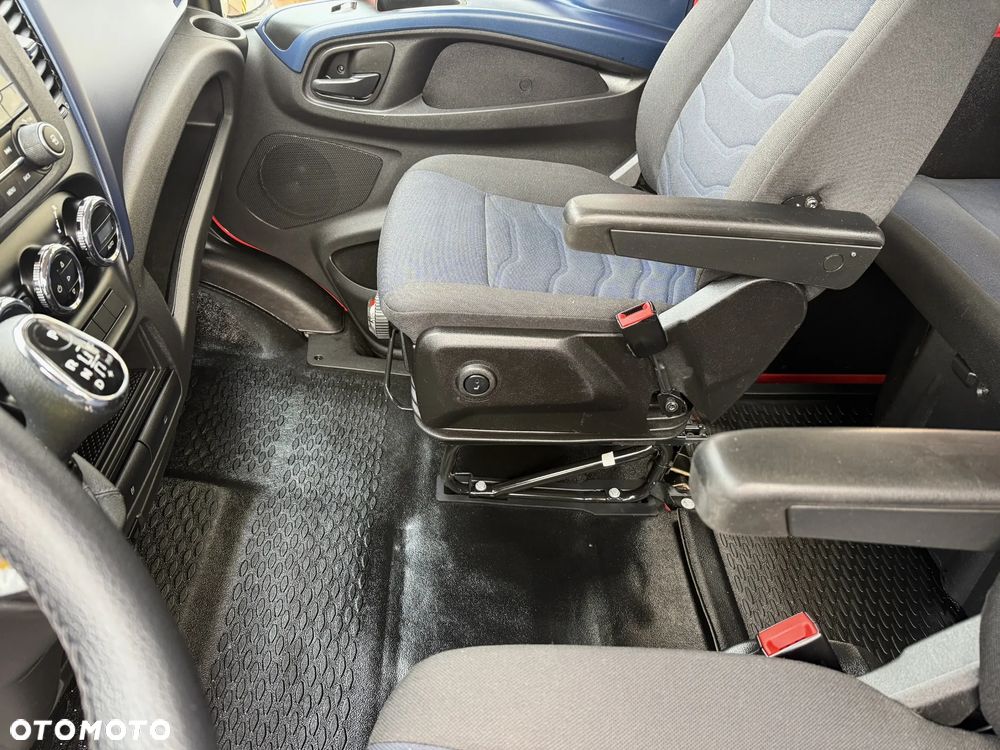 Iveco Daily 3.0 Doka Brygadówka - 15