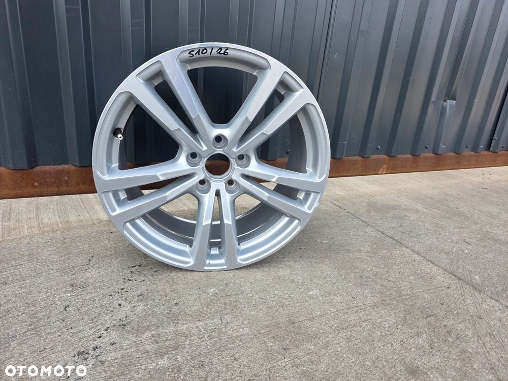 FELGA ALUMINIOWA AUDI A3 S3 8V VW SEAT 8.0J R18 ET46 8V0601025BC S10/26 - 1