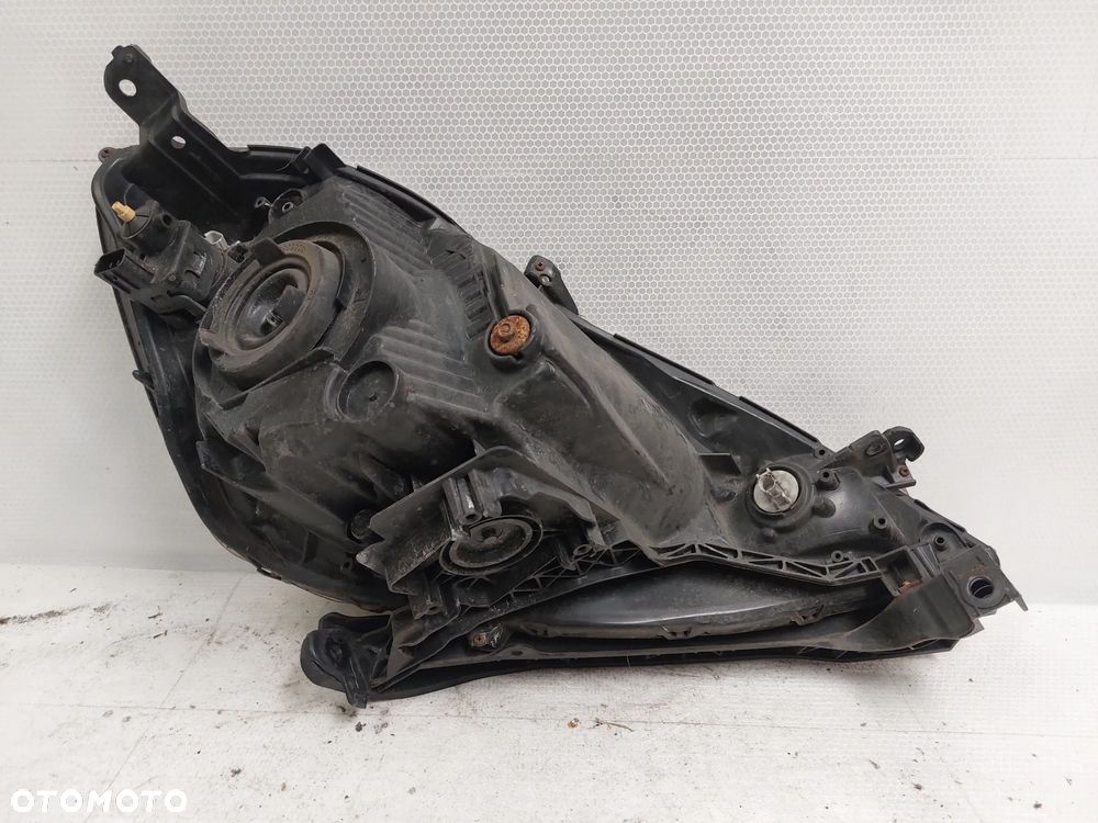 .  LAMPA PRZOD PRZEDNIA LEWA HONDA JAZZ 3 - 5