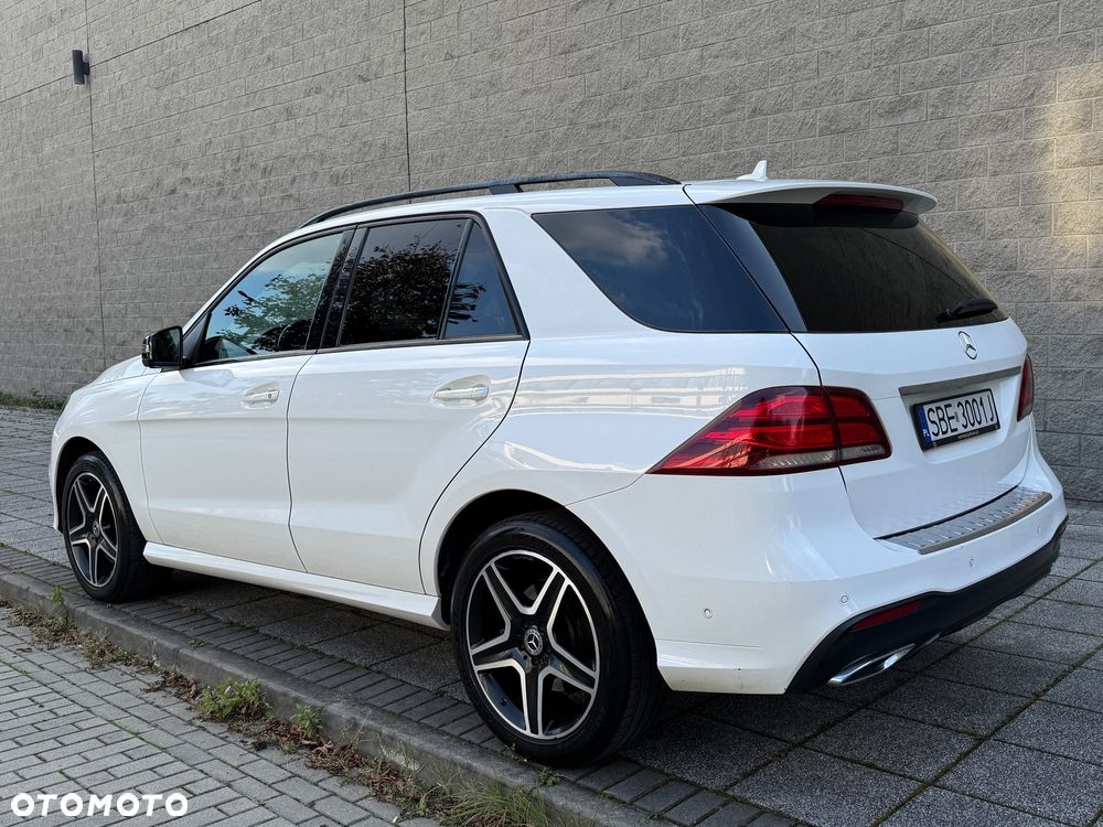 Mercedes-Benz GLE 250 d 4-Matic - 4