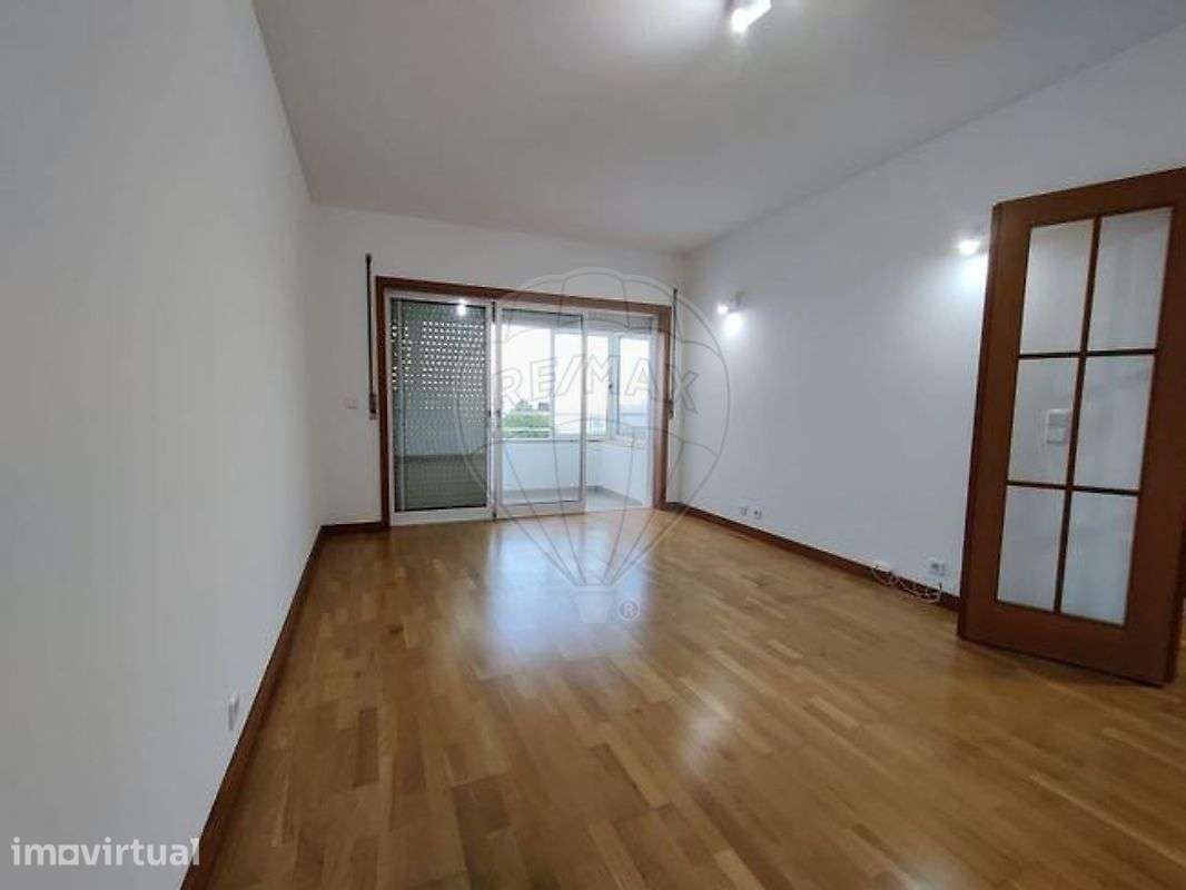 Apartamento T1 para arrendamento - Grande imagem: 3/13