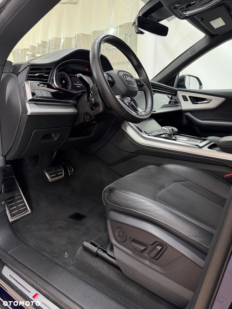 Audi Q8 - 22