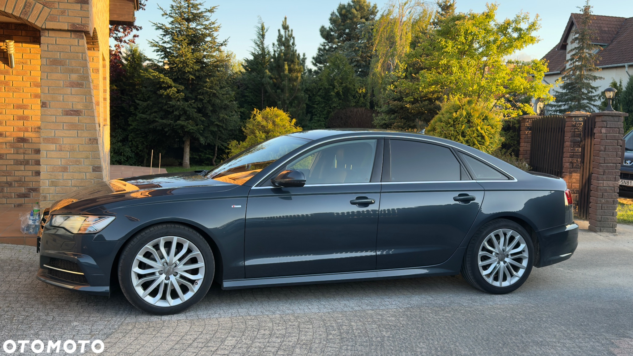 Audi A6 2.0 TDI ultra S tronic - 24