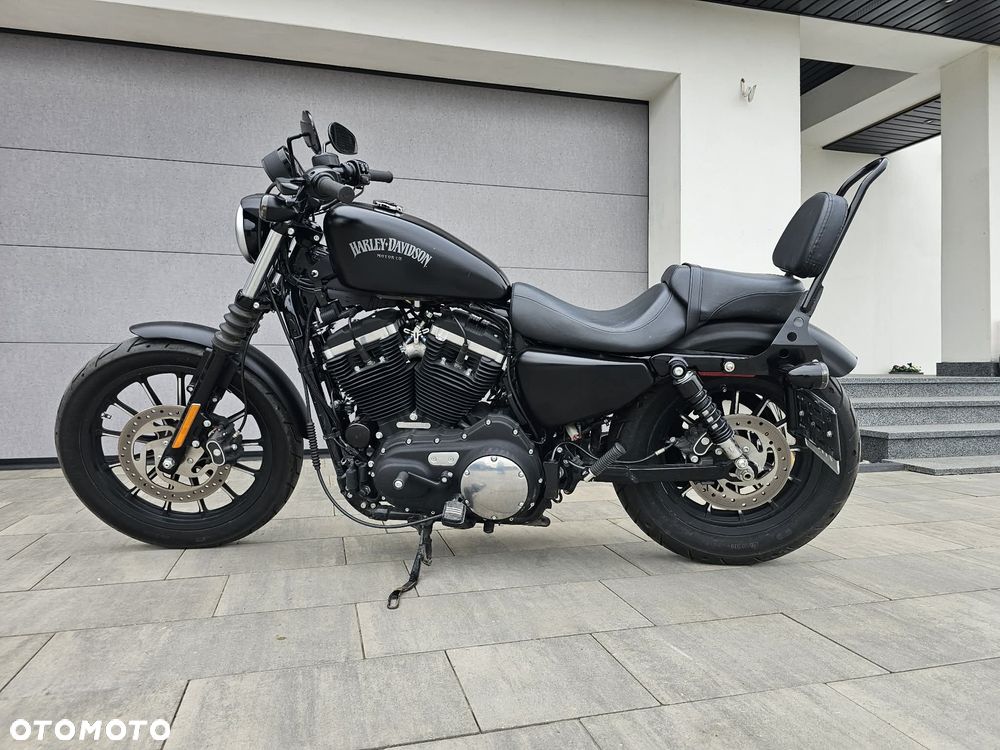 Harley-Davidson Sportster Iron 883 - 5