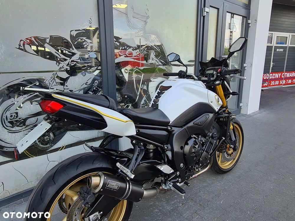 Yamaha FZ8 - 20
