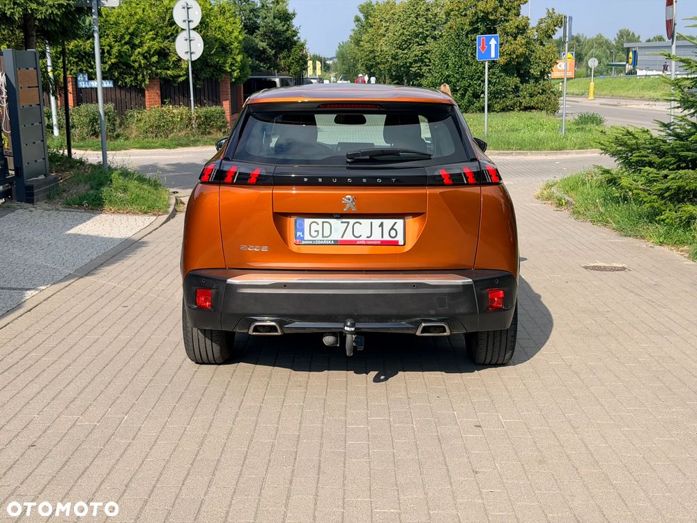 Peugeot 2008 PureTech 130 EAT8 Allure - 5