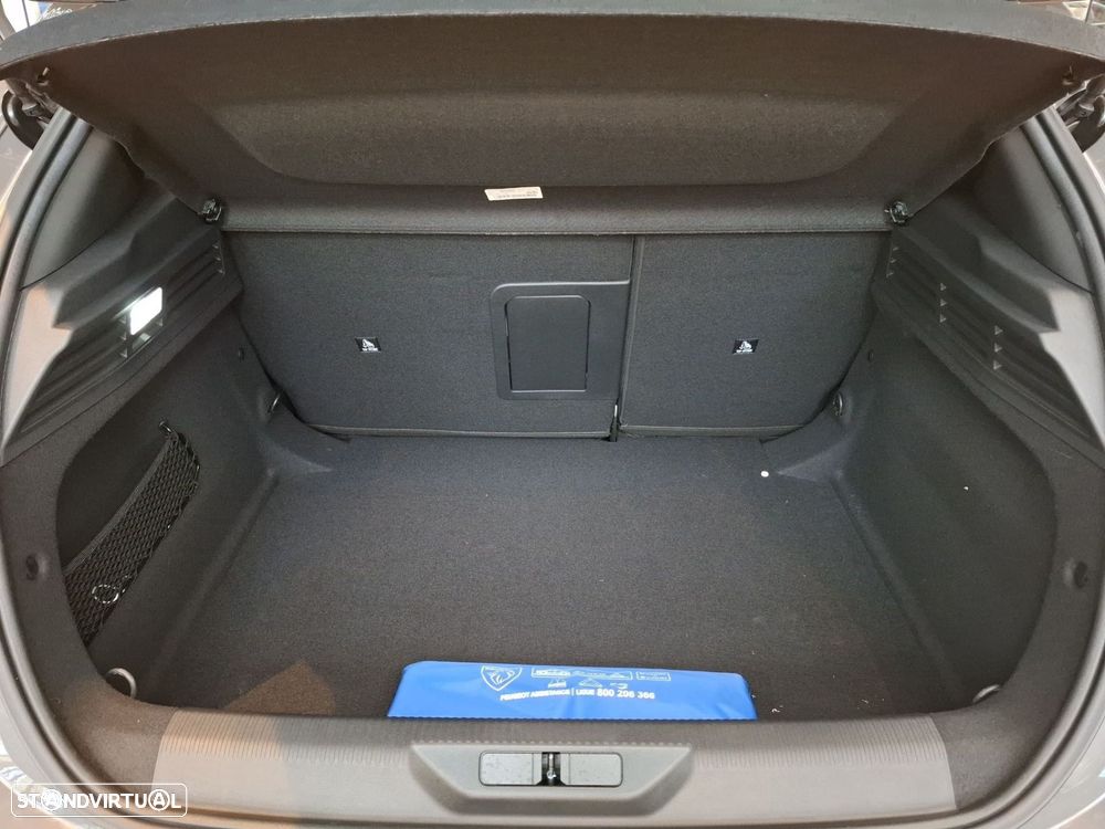 Peugeot 308 1.2 Hybrid GT e-DCS6 - 26