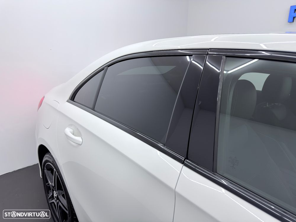 Mercedes-Benz A 250 Limousine e 8G-DCT AMG Line Advanced - 37