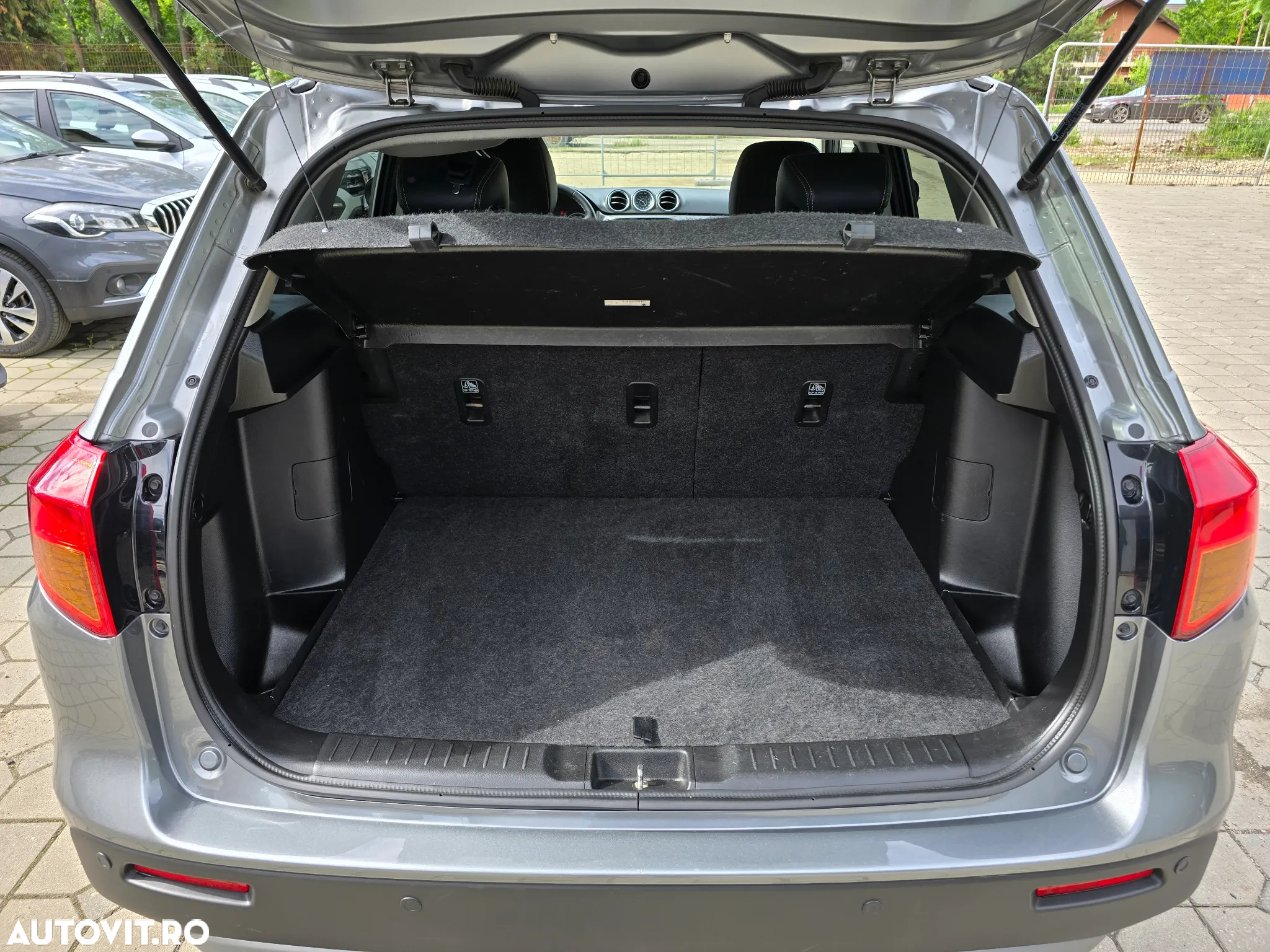 Suzuki Vitara 1.6 4X4 Spirit - 28