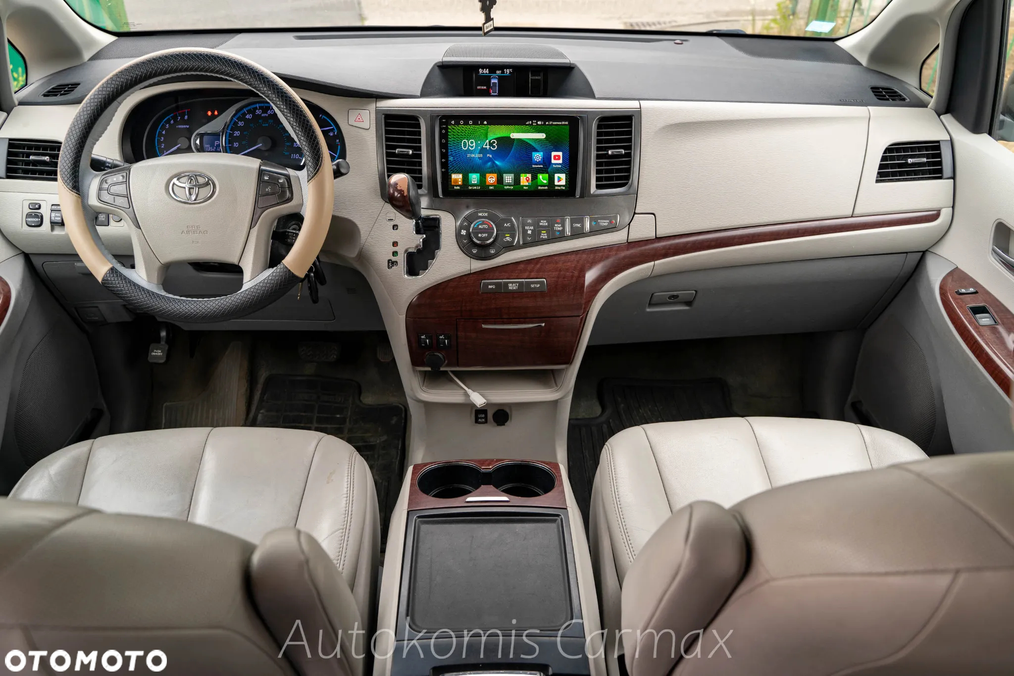 Toyota Sienna 3.5 V6 XLE AWD - 13