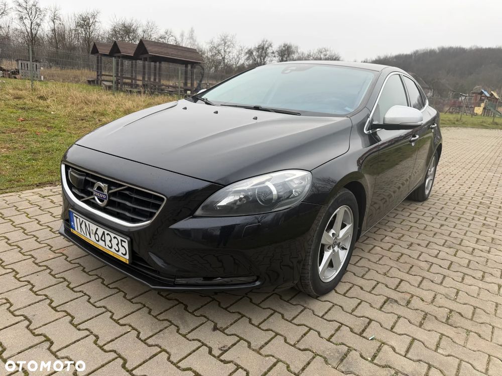 Volvo V40 D2 Momentum - 3