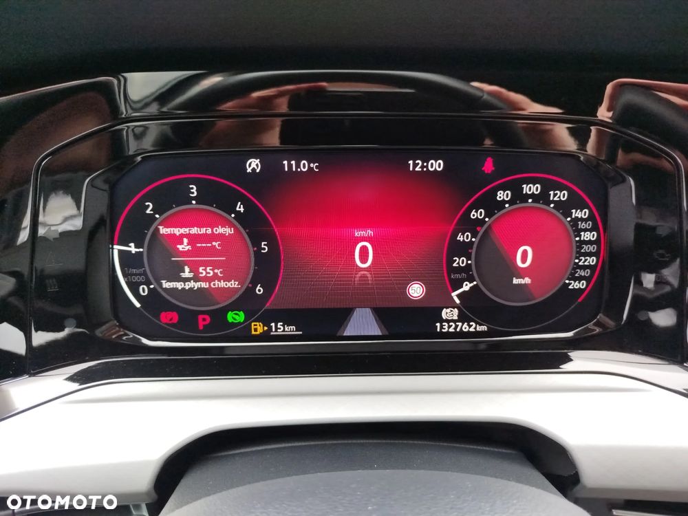 Volkswagen Golf Variant 2.0 TDI SCR DSG Life - 8