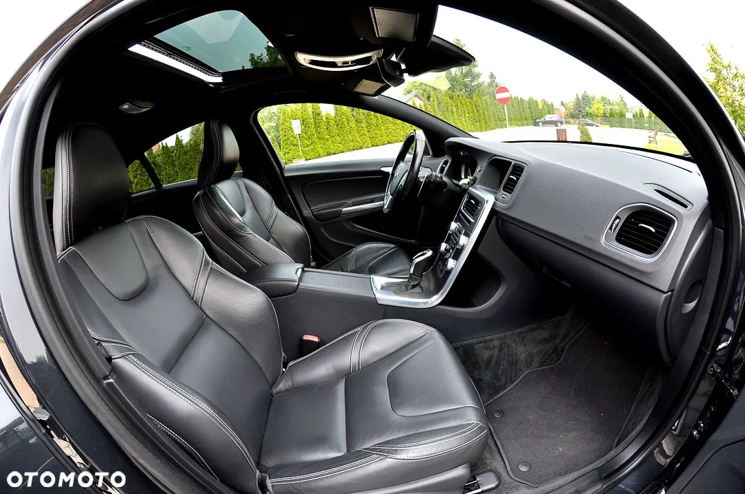 Volvo S60 T6 Geartronic Summum - 24