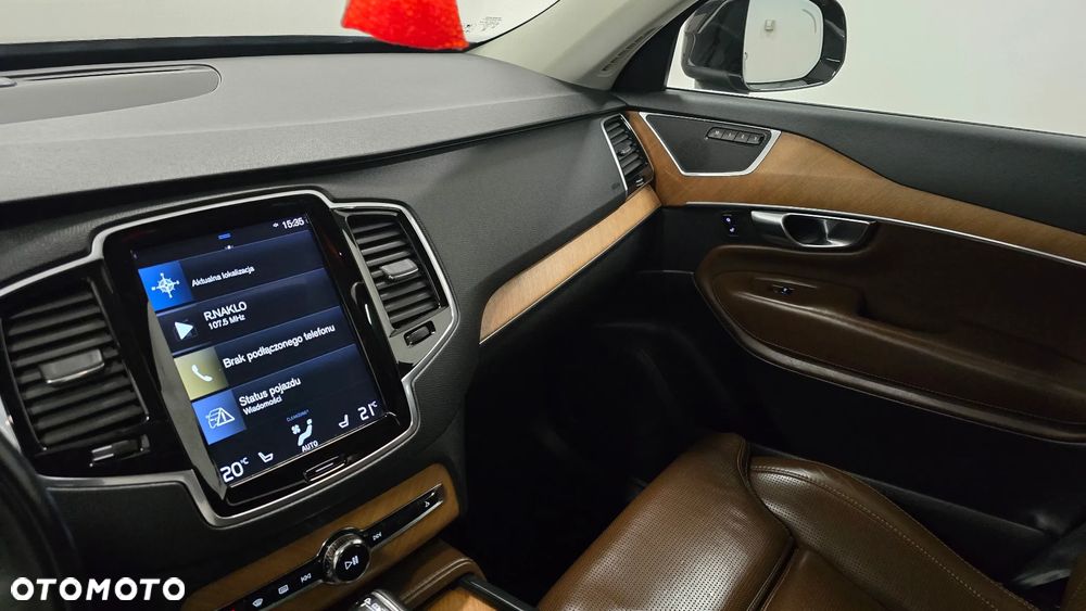 Volvo XC 90 D5 AWD Geartronic Inscription - 21