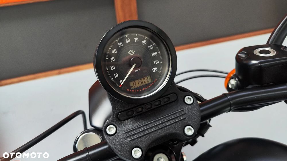Harley-Davidson Sportster - 13
