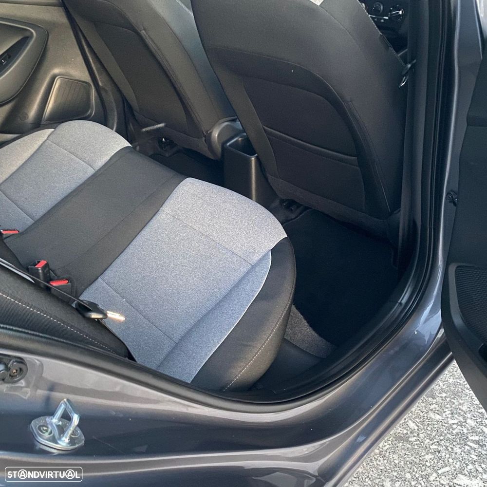 Hyundai i20 1.4 Comfort+P.Look+JLL16 AT - 32