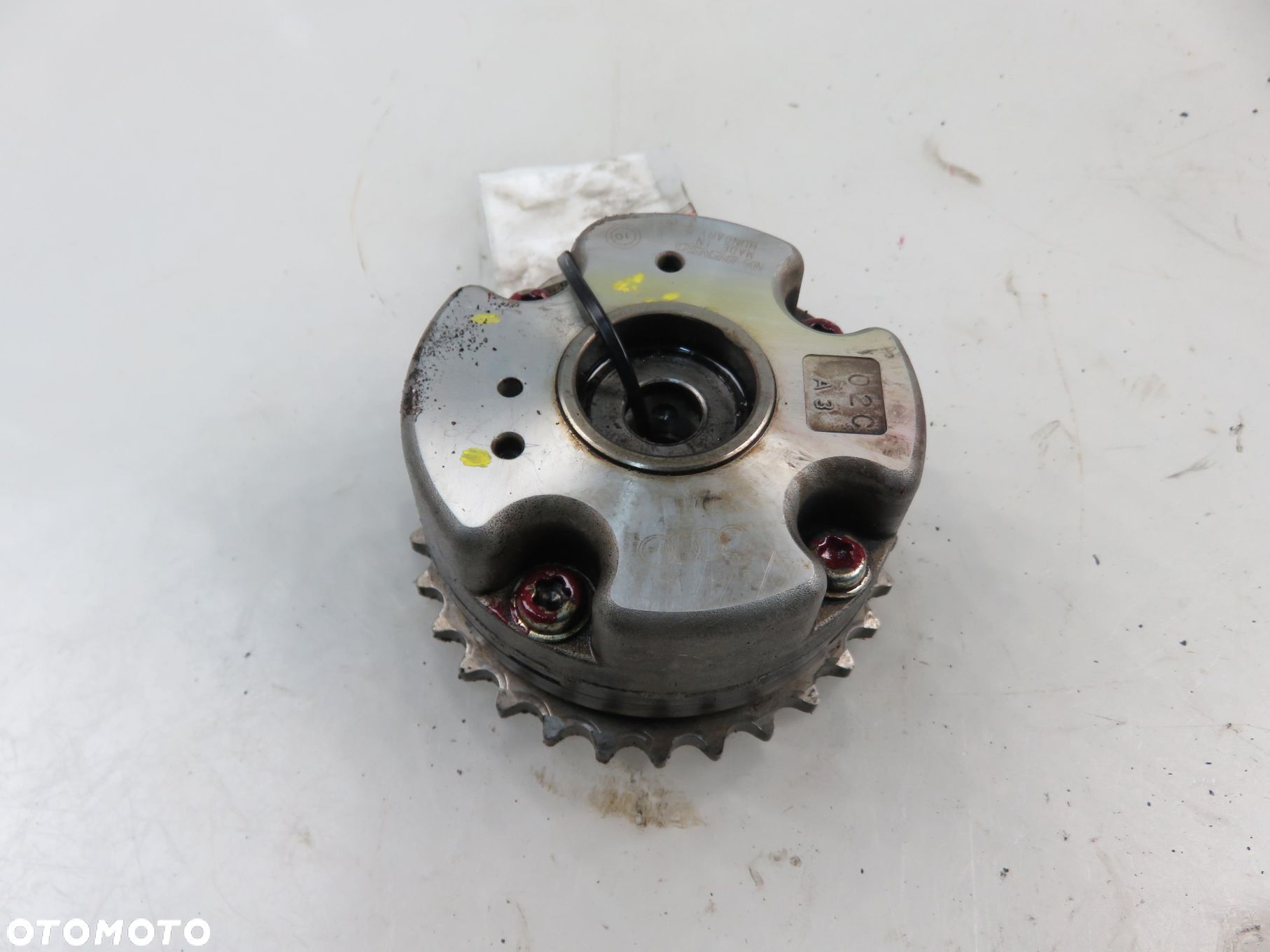 WARIATOR AUDI A4 B8 06E109083M - 1
