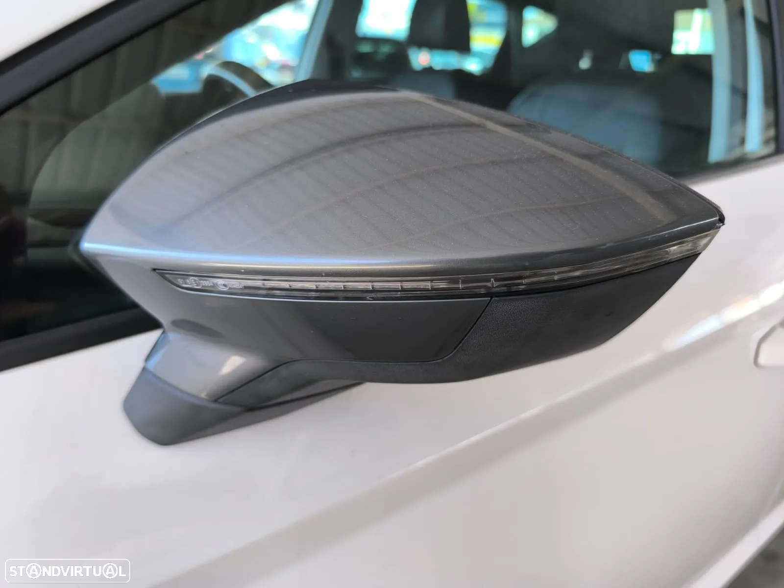 SEAT Leon 1.6 TDI S&S CONNECT - 27