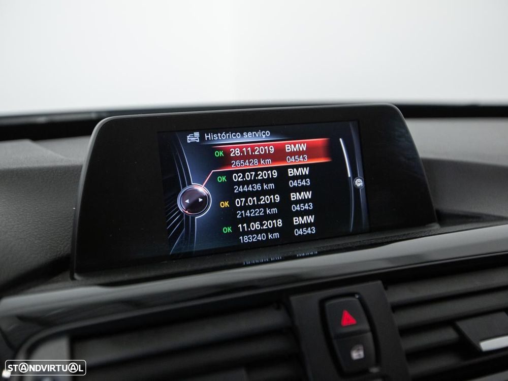 BMW 318 Gran Turismo d Aut. - 23