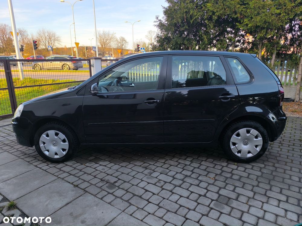 Volkswagen Polo 1.4 16V Comfortline - 3