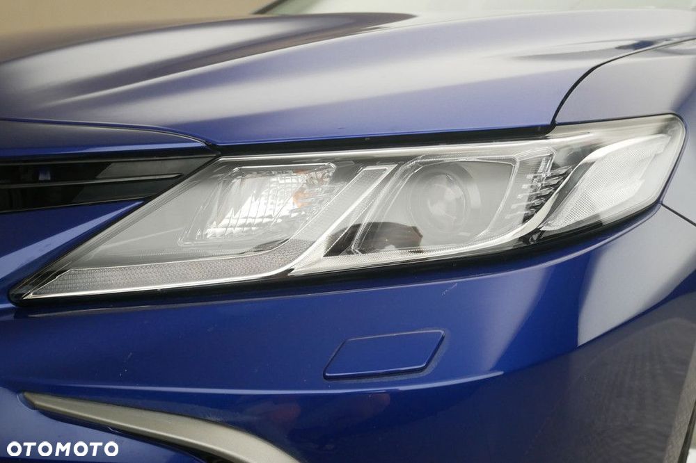 Toyota Camry 2.5 Hybrid Comfort CVT - 13