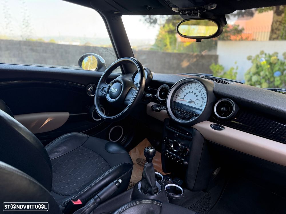 MINI 3 Portas Cooper D 50 Mayfair - 11