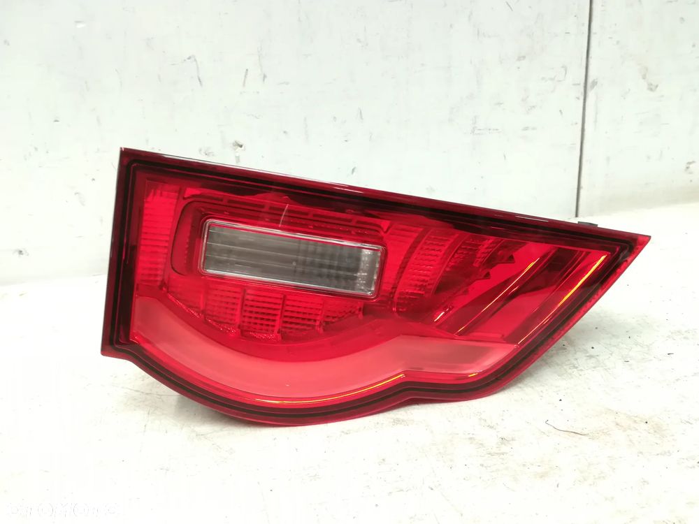 Jaguar F-Pace X761 lampa lewa tylnia tył w klape