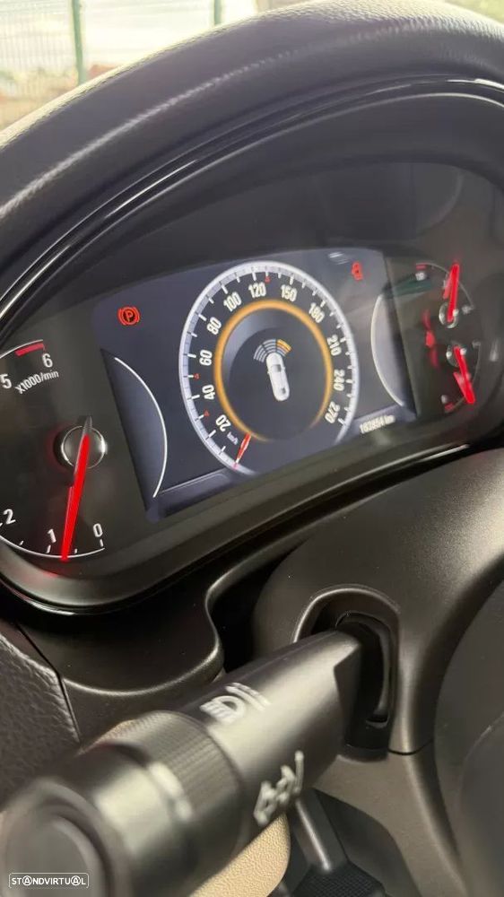 Opel Insignia 2.0 CDTI executive S/S - 31