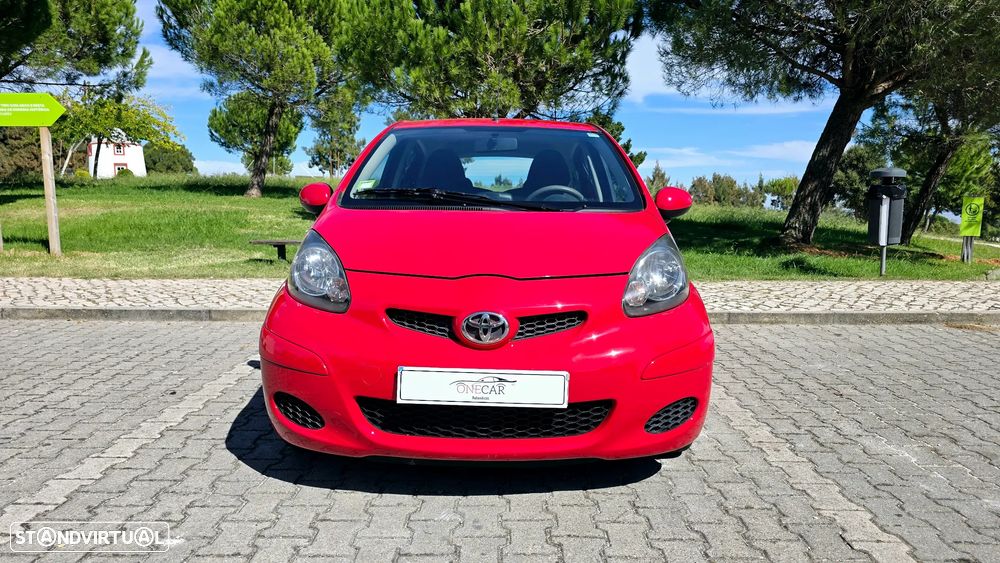 Toyota Aygo Connect - 8