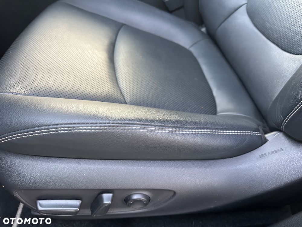 Toyota RAV4 2.5 Hybrid Executive 4x4 - 23