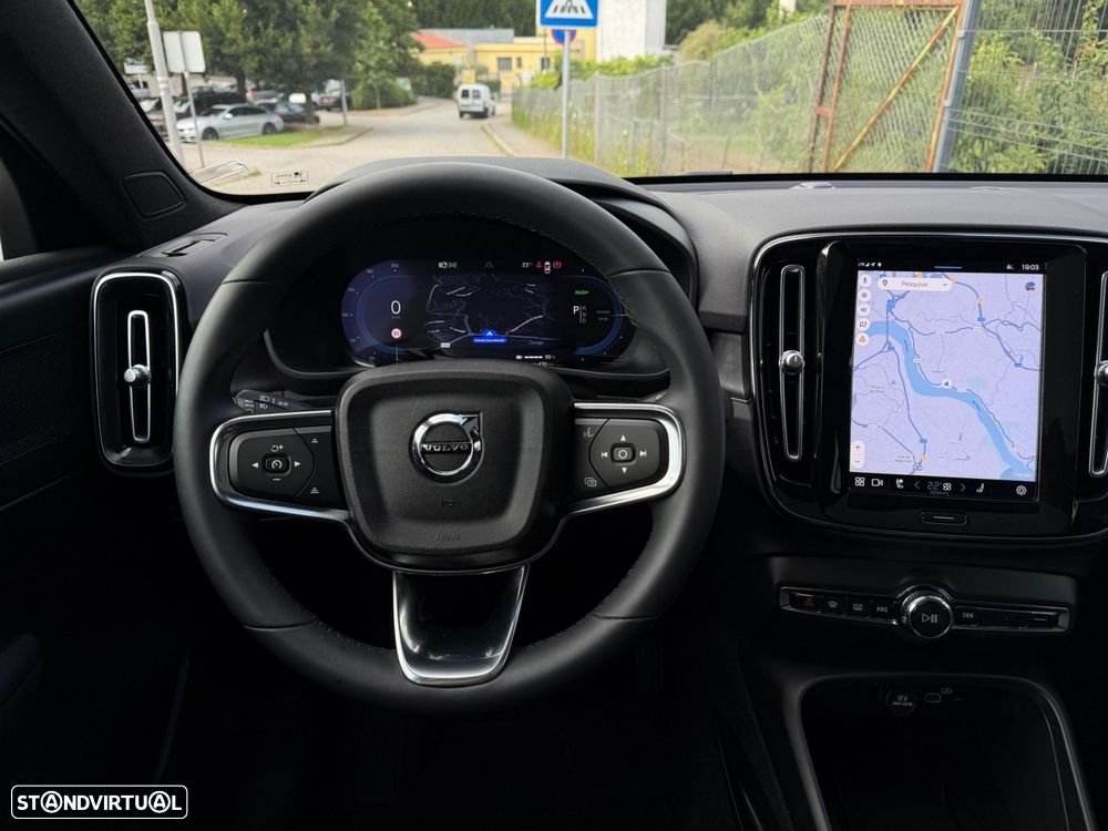 Volvo C40 Recharge Single Motor Plus - 16