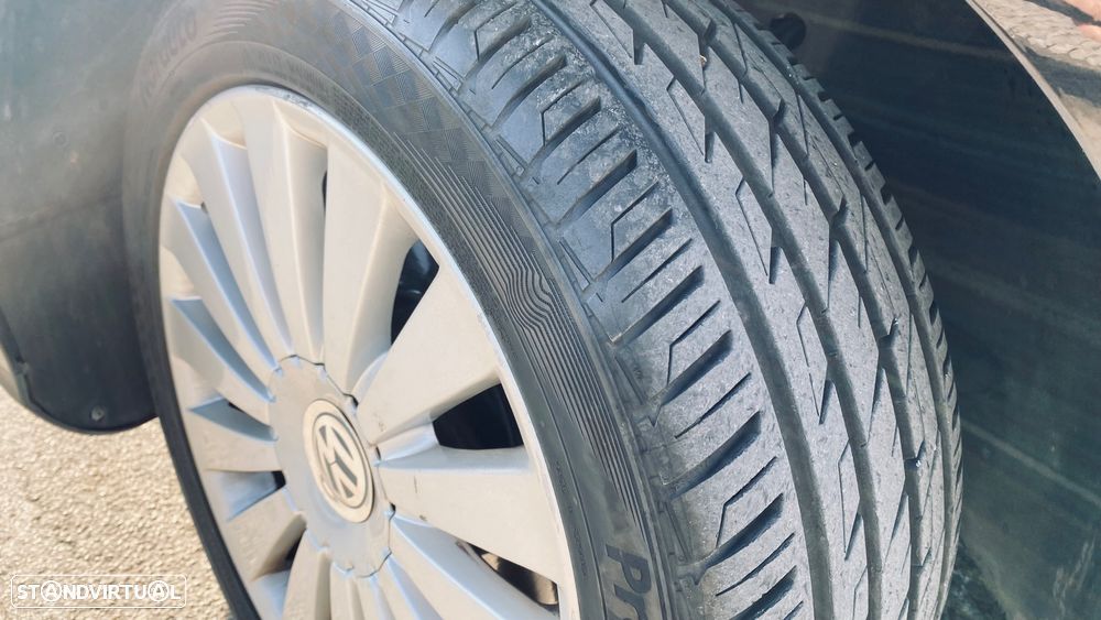 VW Passat Variant 1.9 TDi Trendline - 15