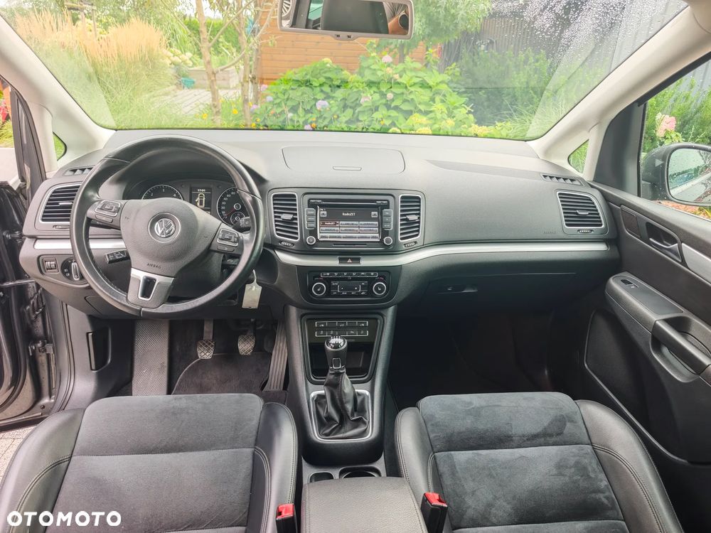 Volkswagen Sharan 2.0 TDI 4Mot Highline - 16