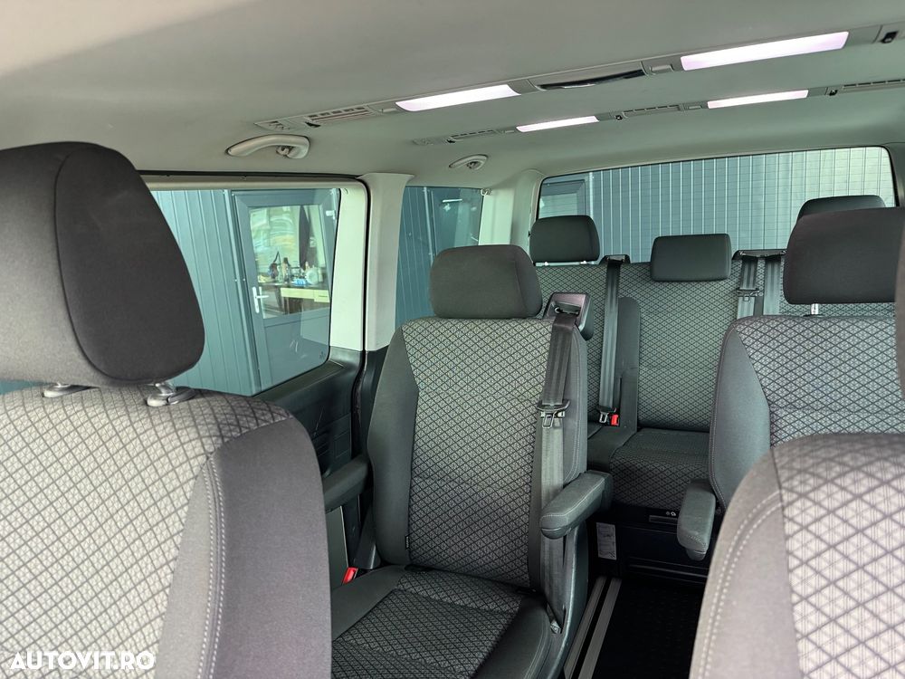Volkswagen Multivan - 14