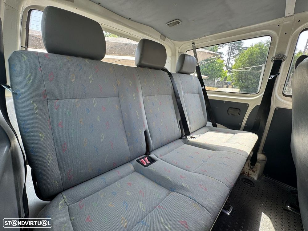 VW Transporter - 16