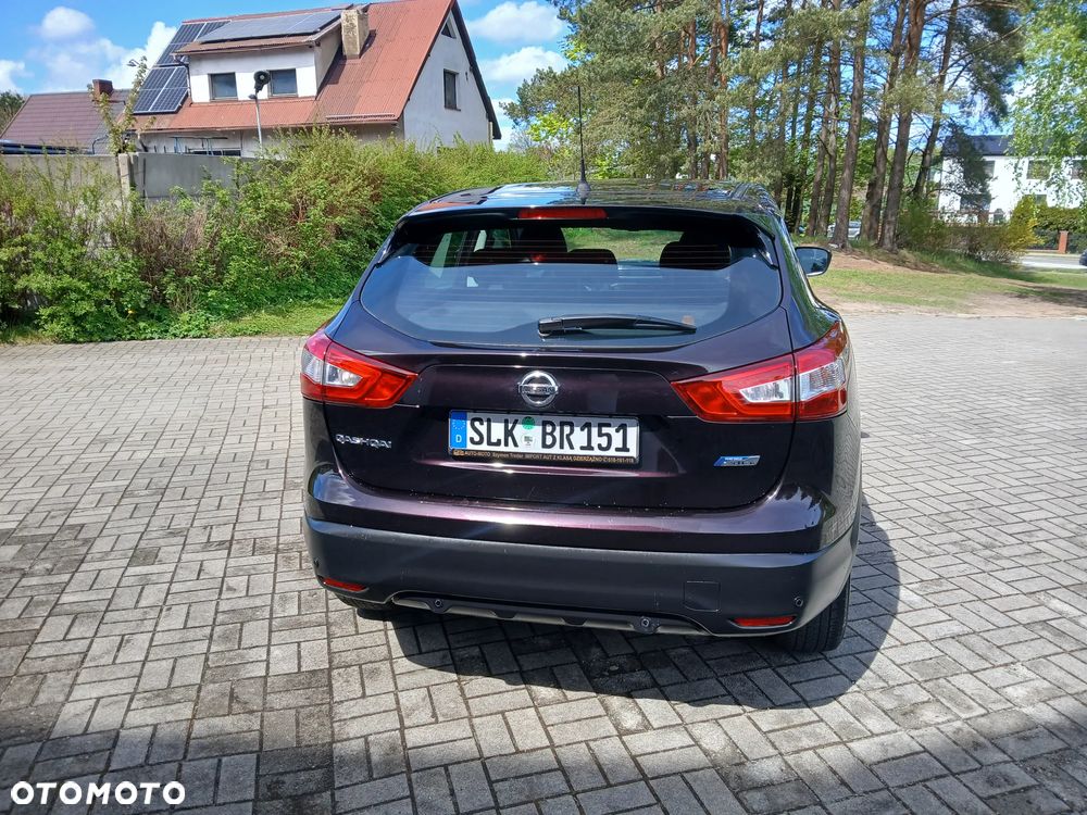 Nissan Qashqai 1.5 dCi N-Connecta - 6