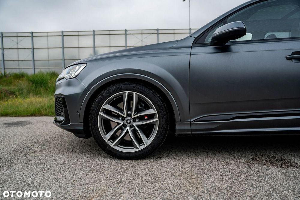 Audi SQ7 - 12