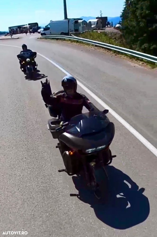 Harley-Davidson Road Glide Special - 12