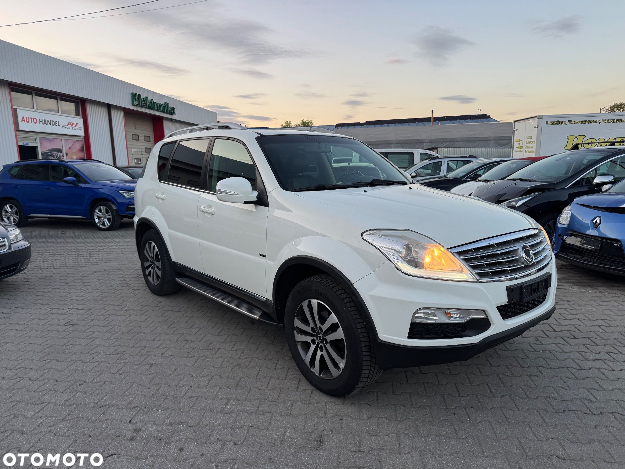 SsangYong/KGM Rexton - 1