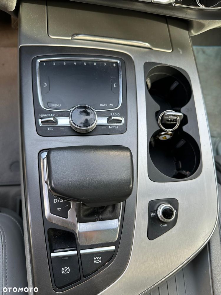 Audi Q7 - 9