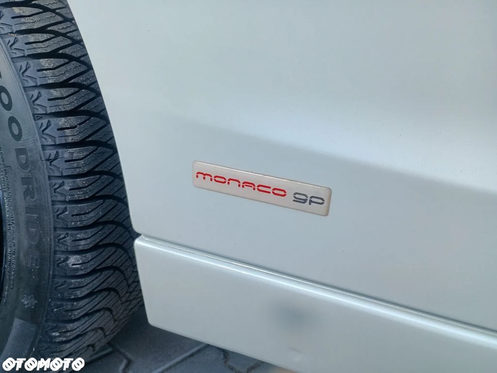 Renault Laguna 2.0 dCi Monaco GP2 - 27
