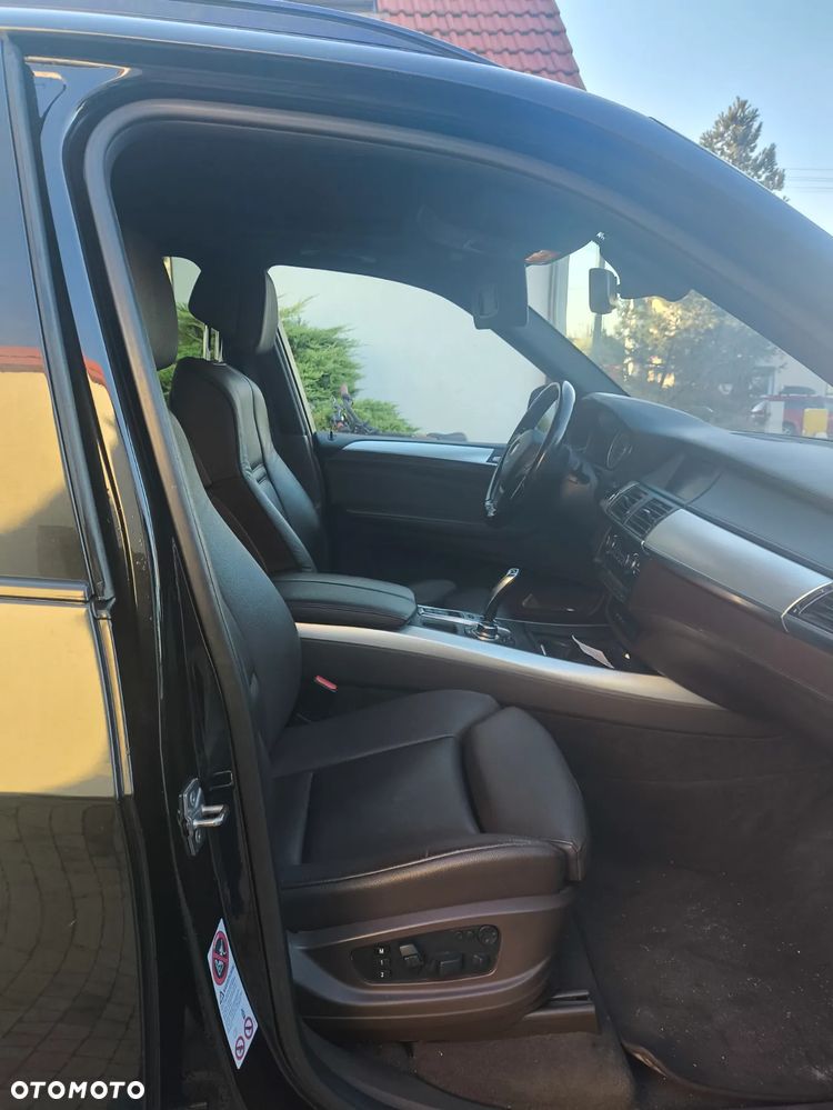 BMW X5 xDrive40d - 10