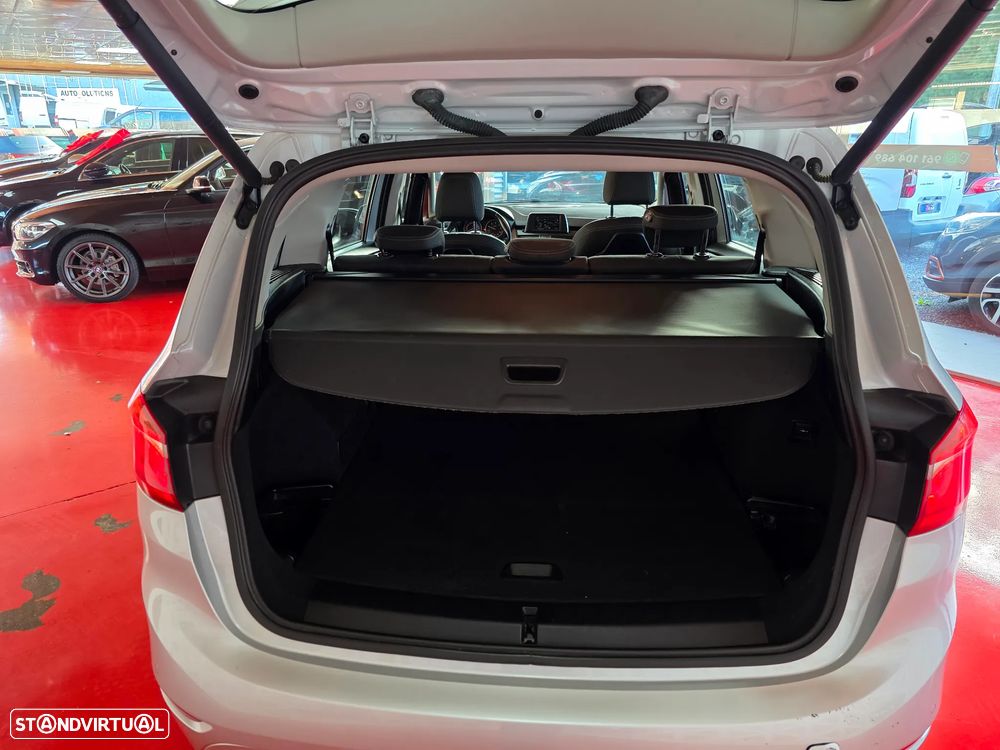 BMW 216 Gran Tourer d Sport Line - 32