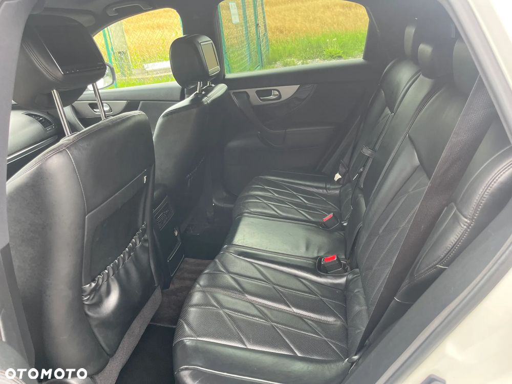 Infiniti FX FX30d S - 13