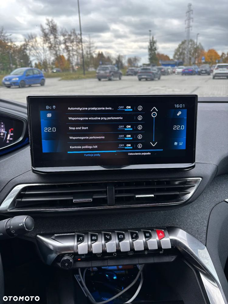 Peugeot 5008 BlueHDI 180 EAT8 Allure - 12